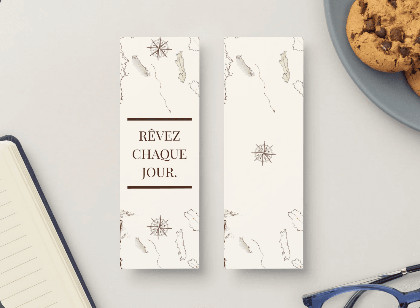 Marque-page « Rêvez chaque jour », en situation